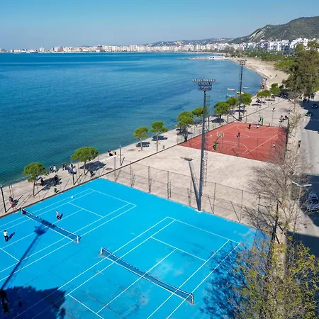 Daire Lion Fountain17 Sea View, Balcony, Free Tennis & Basketball