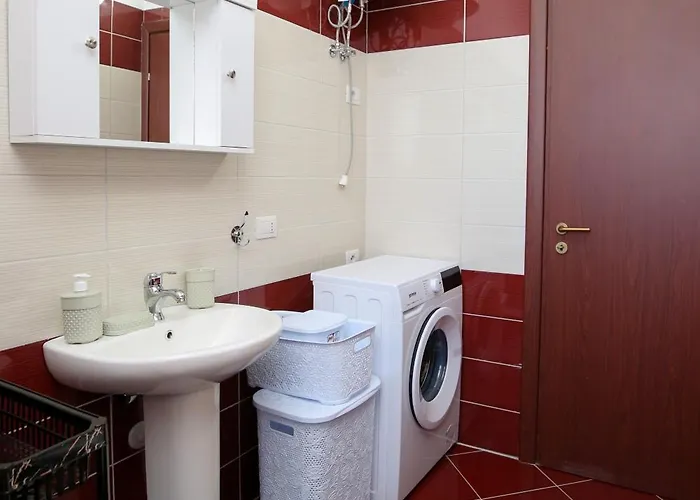 Lion Fountain 17 Vlorë